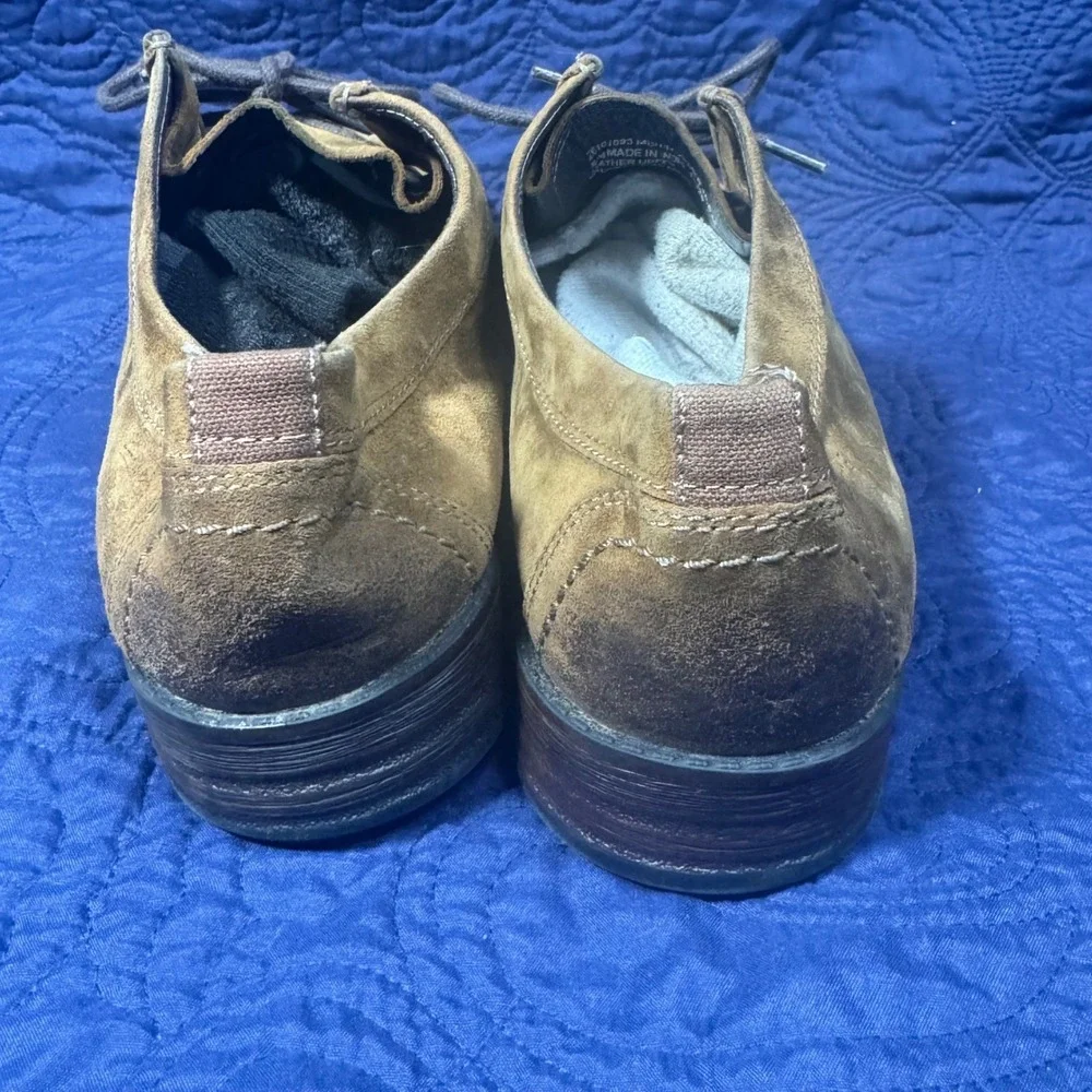 Clarks collection suede